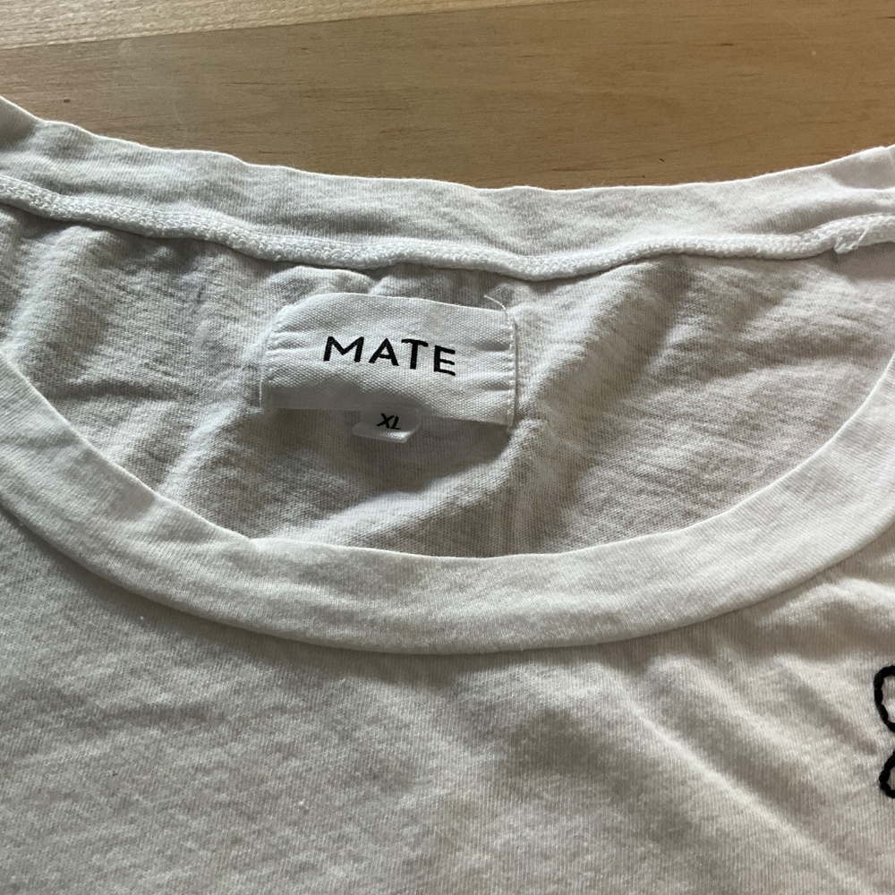 MATE WHITE TEE/EMBROIDERED GIVEA DAMN - Picture 2 of 4
